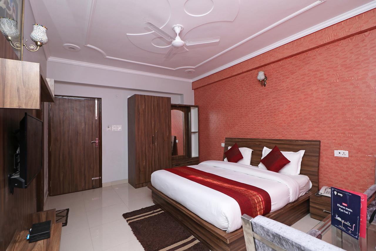 Oyo 11877 Royal Residency Hotell New Tehri Exteriör bild